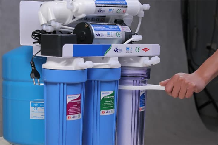 Giới thiệu dịch vụ vệ sinh thay lõi máy lọc nước của Minh Tiến Phát